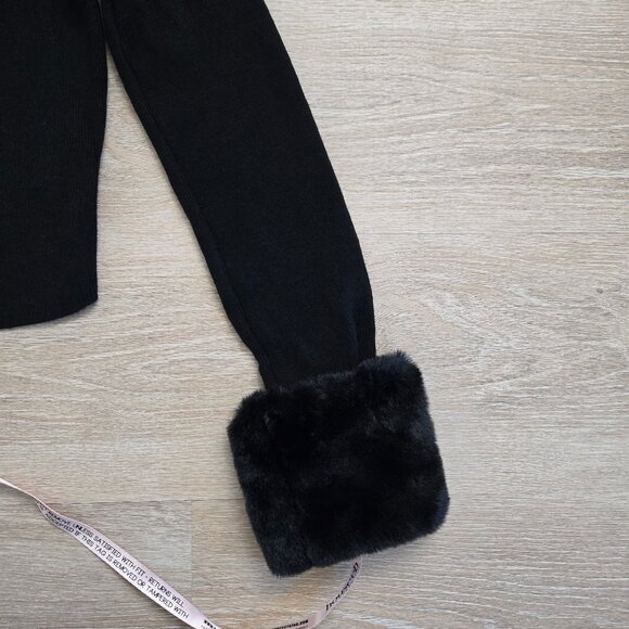 House of CB Blanche Black Faux Fur Trim Cropped Cardigan Medium New With Tags - Picture 10 of 17
